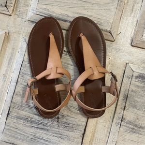 Sandal- T-strap